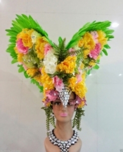 H1311 Valentine Rose Flower Head Hat Wig Showgirl Headdress