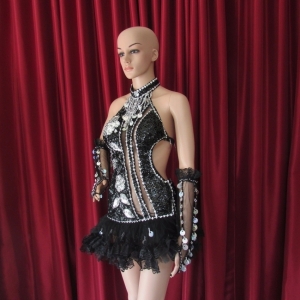 R21 Black Sexy Flower Showgirl Dress S
