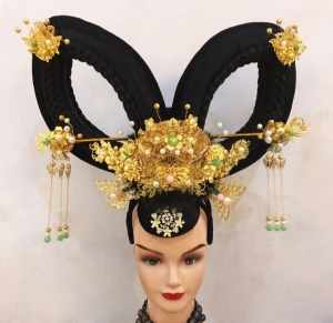 H762 Chinese Rabbit Showgirl Headdress