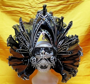 HUT H838 The King of Monster Crystal Mask Headdress