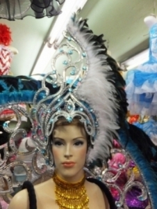 H071 Showgirl Headdress