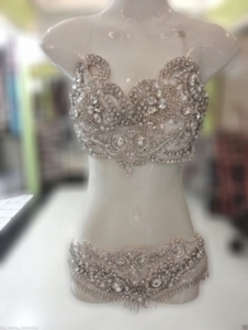 T022 Glitter Crystal Princess Showgirl Bra Skirt Costume Set