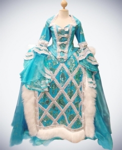 G040L Northern Europeans Lady Renaissance Showgirl Dress Gown