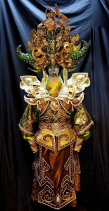 HUT C785 Asian Powerful King Headdress Backapck Costume Set