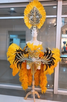 C047T Thai Asian Bird Garuda Showgirl Ostrich Feather Costume Set